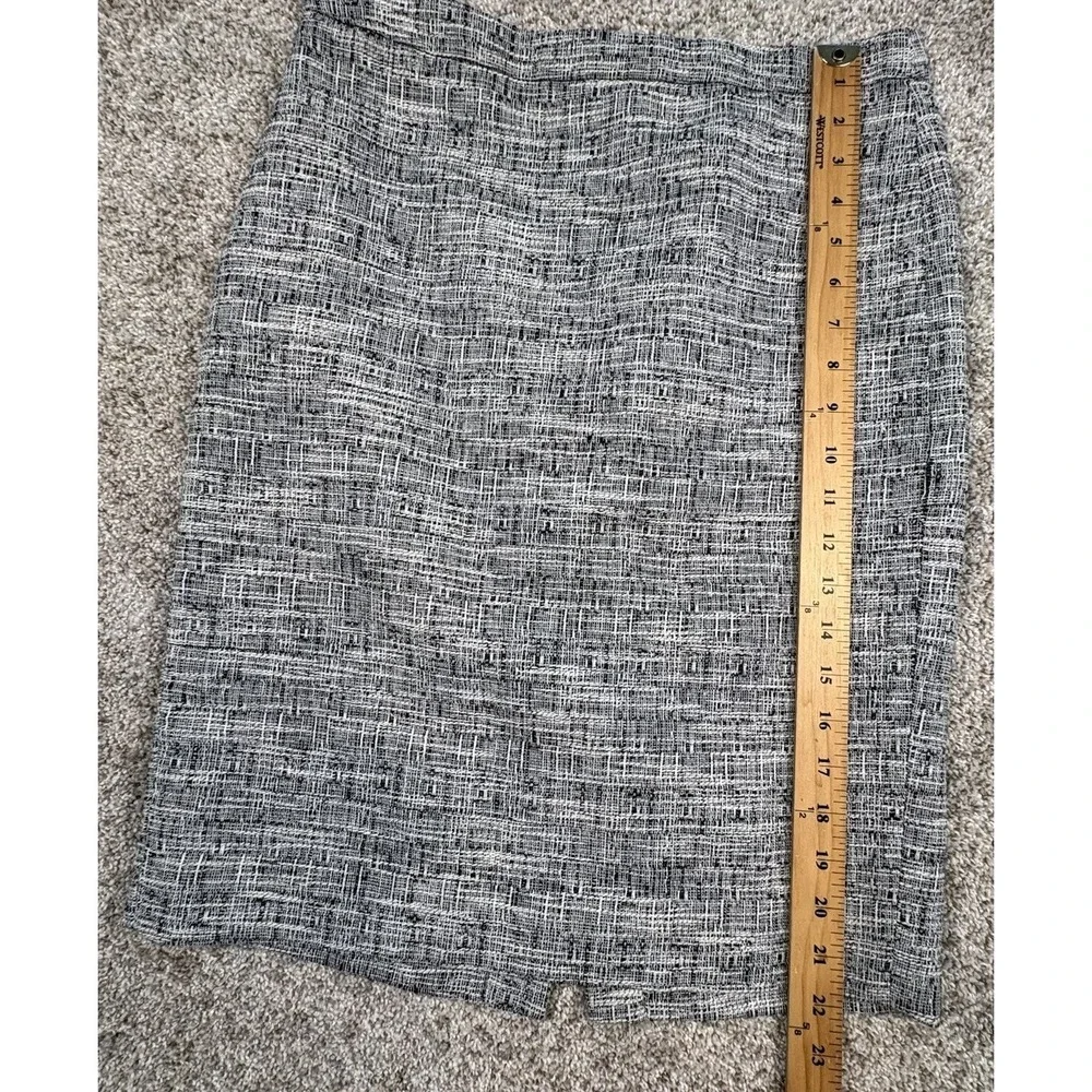 J Crew Skirt No 2 Pencil Tweed Pencil Classic Preppy Black White Lined Back Slit